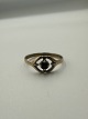 8 Karat Guld ring med sort sten
